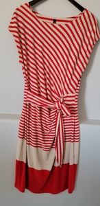 Lori M Collection dress, size M, cream and red graphic pattern